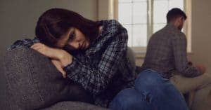 Signs of Trauma Bonding You Need to Look Out For