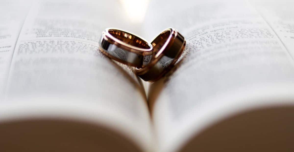 You are currently viewing When is Divorce OK in the Bible?